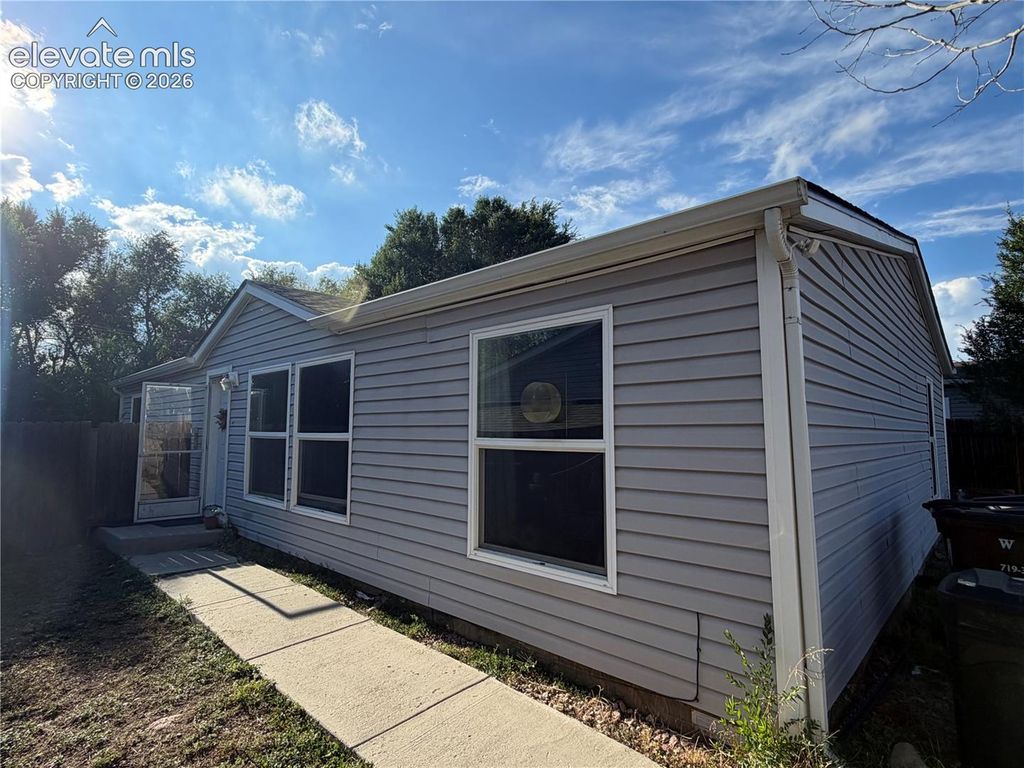 113 Mojave Way, Fountain, CO 80817