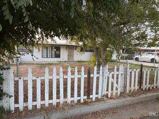 714 Greenwood Drive, Bakersfield, CA 93306