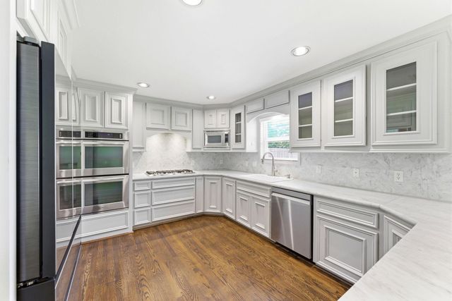 12118 Oralia Drive, Houston, TX 77065