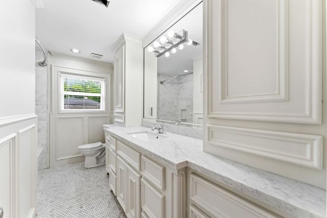 12118 Oralia Drive, Houston, TX 77065