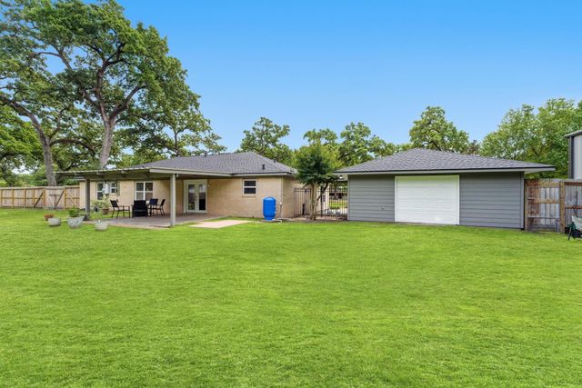 12118 Oralia Drive, Houston, TX 77065