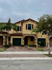 146 SE 34th Ter 146, Homestead, FL 33033