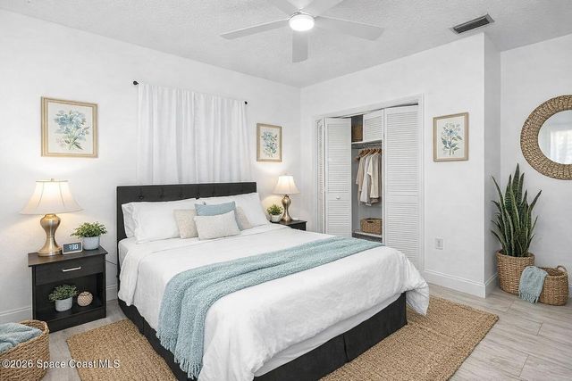 875 Homey Place NE, Palm Bay, FL 32907