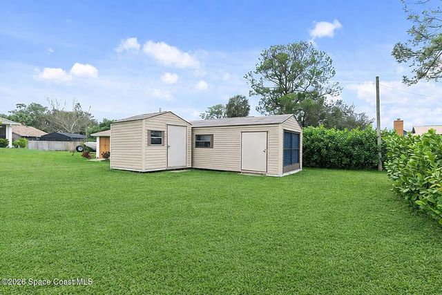 875 Homey Place NE, Palm Bay, FL 32907