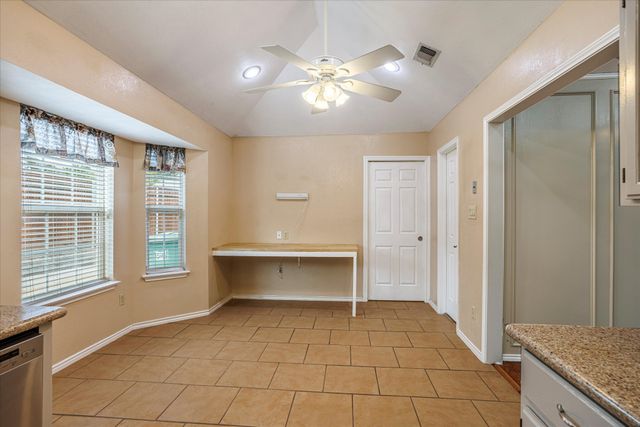 7324 Bramblewood Road, Fort Worth, TX 76133