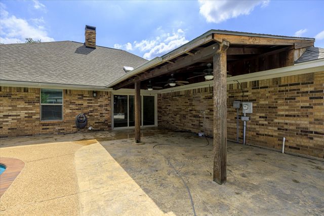 7324 Bramblewood Road, Fort Worth, TX 76133