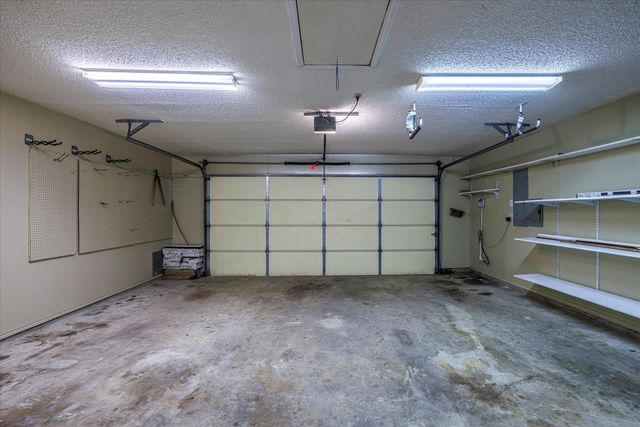 7324 Bramblewood Road, Fort Worth, TX 76133