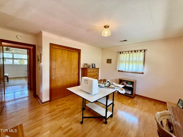 408 Forest Hills Drive, Kingsport, TN 37663