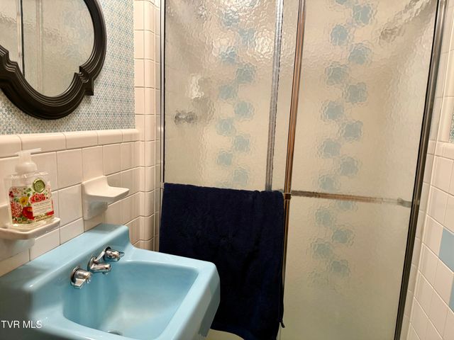 408 Forest Hills Drive, Kingsport, TN 37663