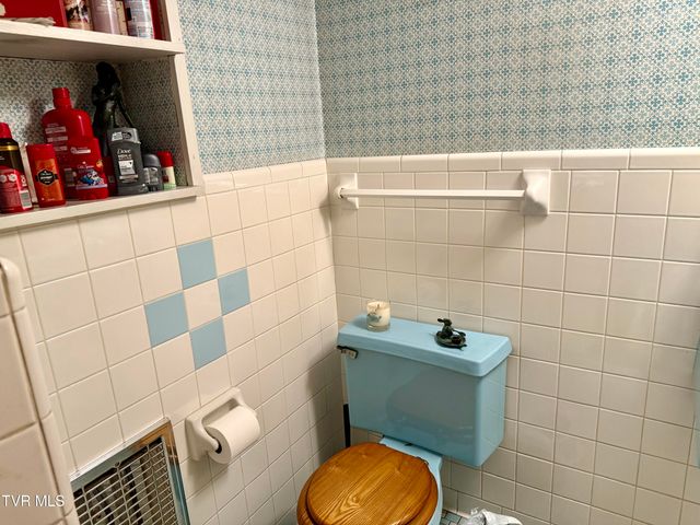 408 Forest Hills Drive, Kingsport, TN 37663