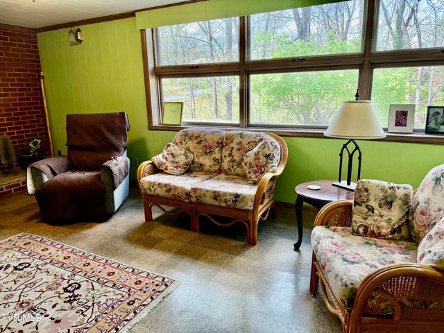 408 Forest Hills Drive, Kingsport, TN 37663