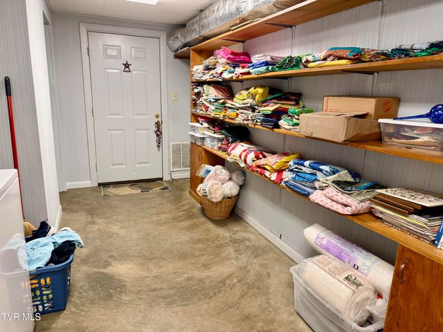 408 Forest Hills Drive, Kingsport, TN 37663