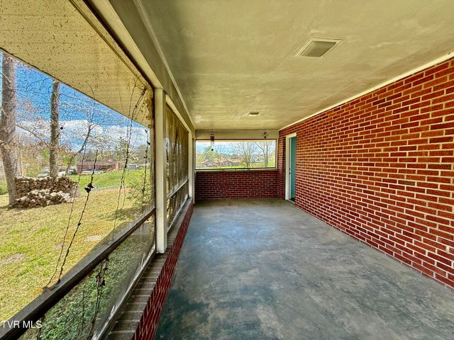 408 Forest Hills Drive, Kingsport, TN 37663