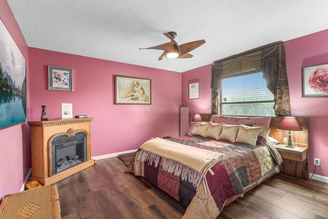 8023 N 120th Ave Avenue N, The Acreage, FL 33412