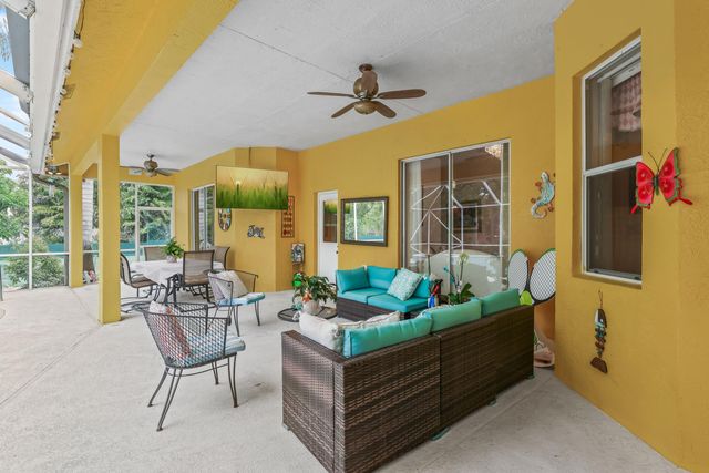 8023 N 120th Ave Avenue N, The Acreage, FL 33412