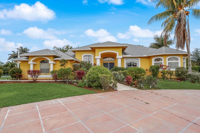 8023 N 120th Ave Avenue N, The Acreage, FL 33412