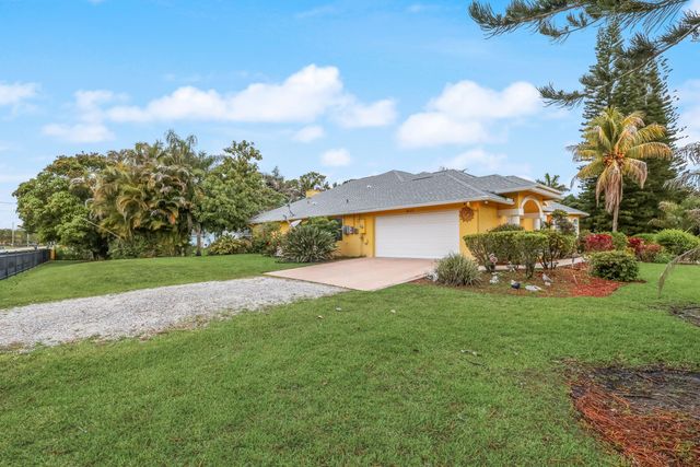 8023 N 120th Ave Avenue N, The Acreage, FL 33412