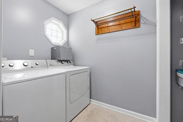 64 Stony Oak Drive, Newnan, GA 30263
