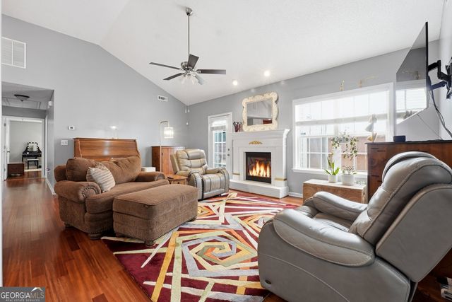 64 Stony Oak Drive, Newnan, GA 30263