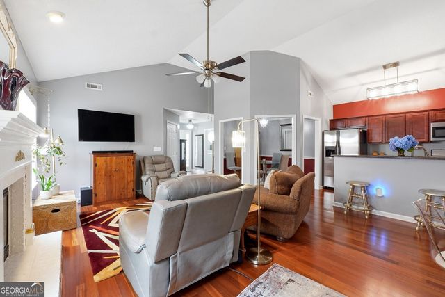 64 Stony Oak Drive, Newnan, GA 30263