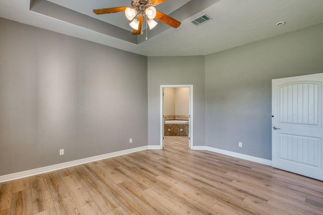 129 Hi Valley TRL A, Horseshoe Bay, TX 78657