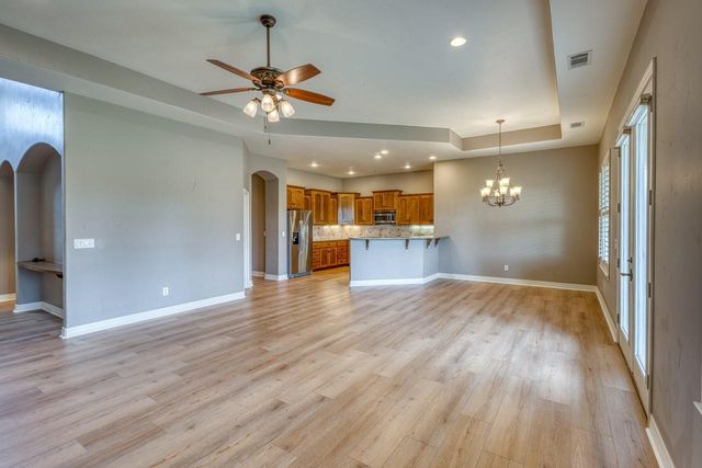 129 Hi Valley TRL A, Horseshoe Bay, TX 78657