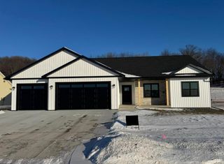1341 Annapolis DRIVE, Holmen, WI 54636