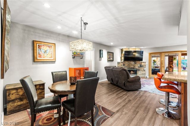 2710 Knightsbridge Road, Henderson, NV 89074