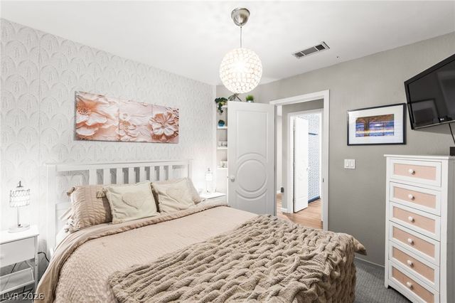 2710 Knightsbridge Road, Henderson, NV 89074
