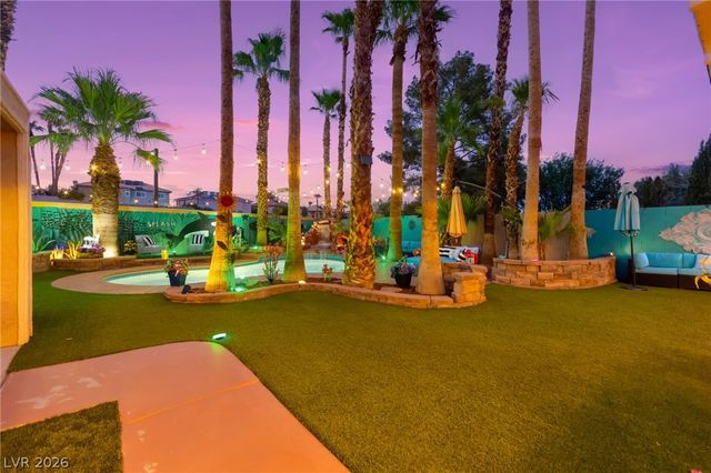 2710 Knightsbridge Road, Henderson, NV 89074