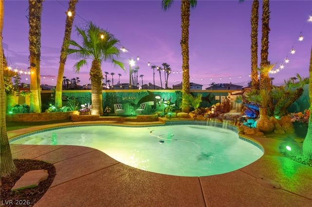 2710 Knightsbridge Road, Henderson, NV 89074