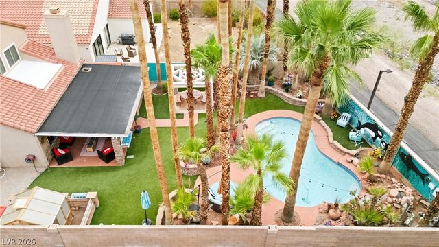 2710 Knightsbridge Road, Henderson, NV 89074