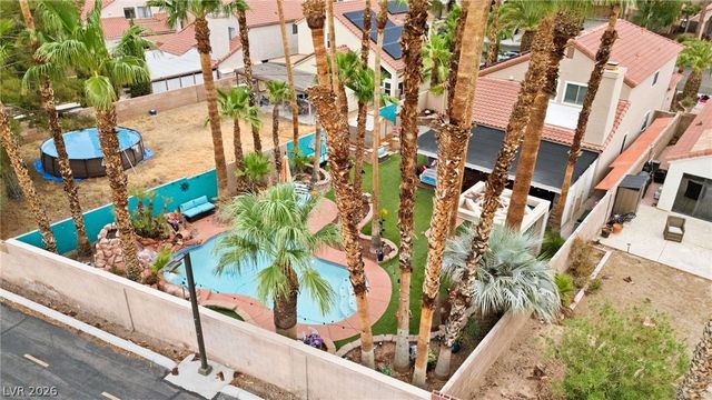 2710 Knightsbridge Road, Henderson, NV 89074