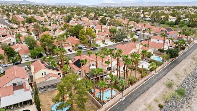 2710 Knightsbridge Road, Henderson, NV 89074