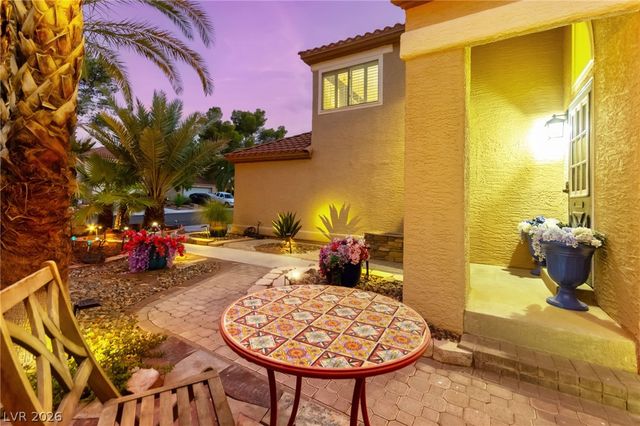 2710 Knightsbridge Road, Henderson, NV 89074