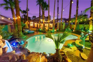 2710 Knightsbridge Road, Henderson, NV 89074