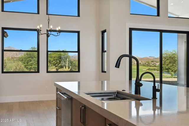 4009 S Veronica Lane, Gold Canyon, AZ 85118