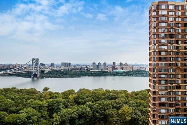 100 Old Palisade Road 1411, Fort Lee, NJ 07024