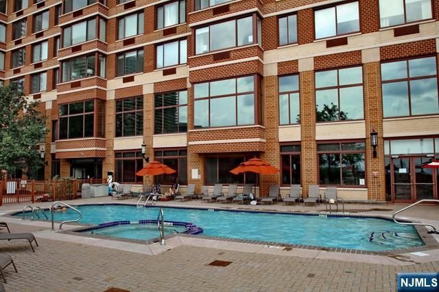 100 Old Palisade Road 1411, Fort Lee, NJ 07024