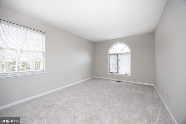 405 NAVAJO DR, Royersford, PA 19468