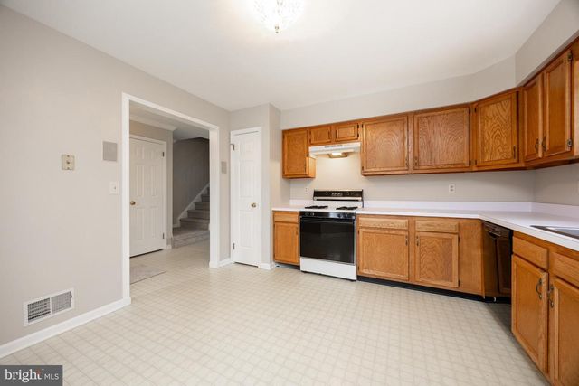 405 NAVAJO DR, Royersford, PA 19468