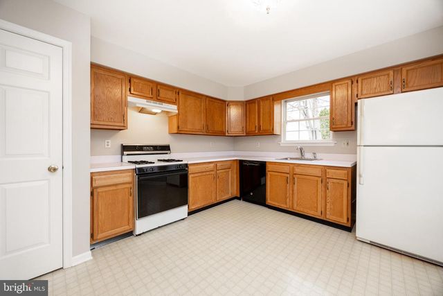 405 NAVAJO DR, Royersford, PA 19468