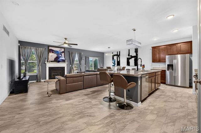 206 Partinico Place, St Peters, MO 63376