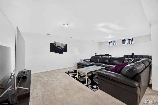 206 Partinico Place, St Peters, MO 63376