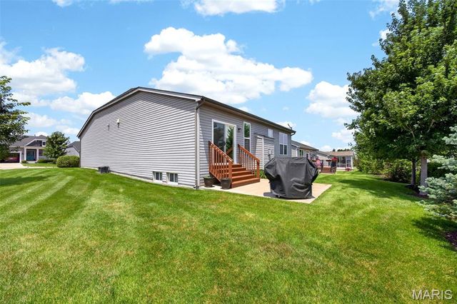 206 Partinico Place, St Peters, MO 63376