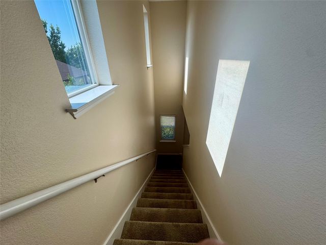 291 Gina DR, Kyle, TX 78640