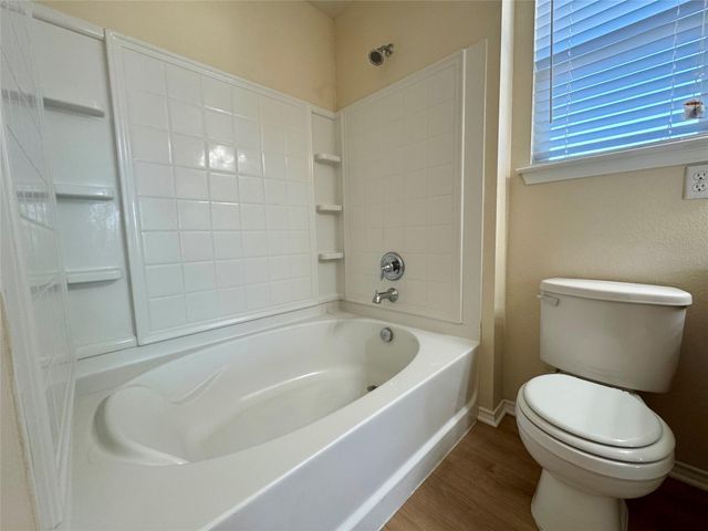 291 Gina DR, Kyle, TX 78640