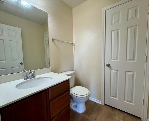 291 Gina DR, Kyle, TX 78640