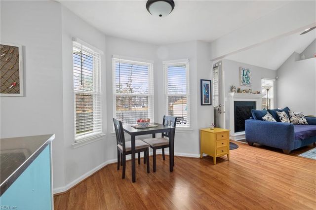 804 Melrose TER, Newport News, VA 23608