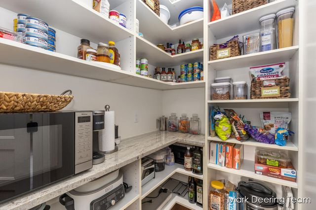 12775 76th Avenue, Allendale Twp, MI 49401